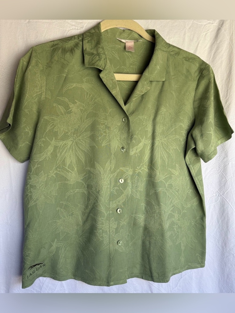 Women's Green Silk Button down Jaguar shirt Large